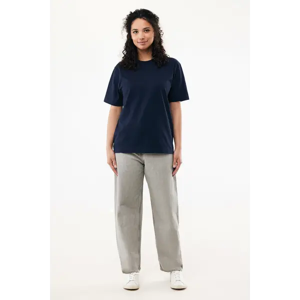 IQONIQ Nikko heavyweight recycled cotton t-shirt