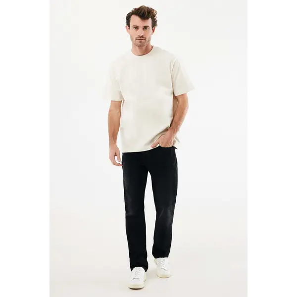 IQONIQ Nikko heavyweight recycled cotton t-shirt